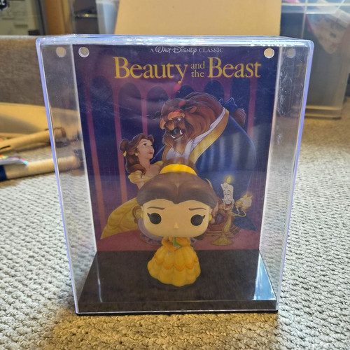 Funko magnetic clear plastic - funko,